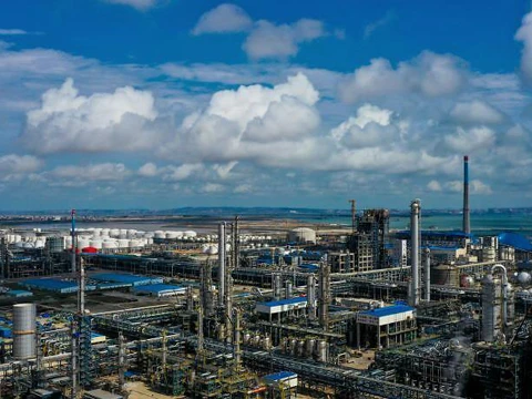 Sinopec vizează neutralitatea carbonului până în 2050, planurile pivotează că...